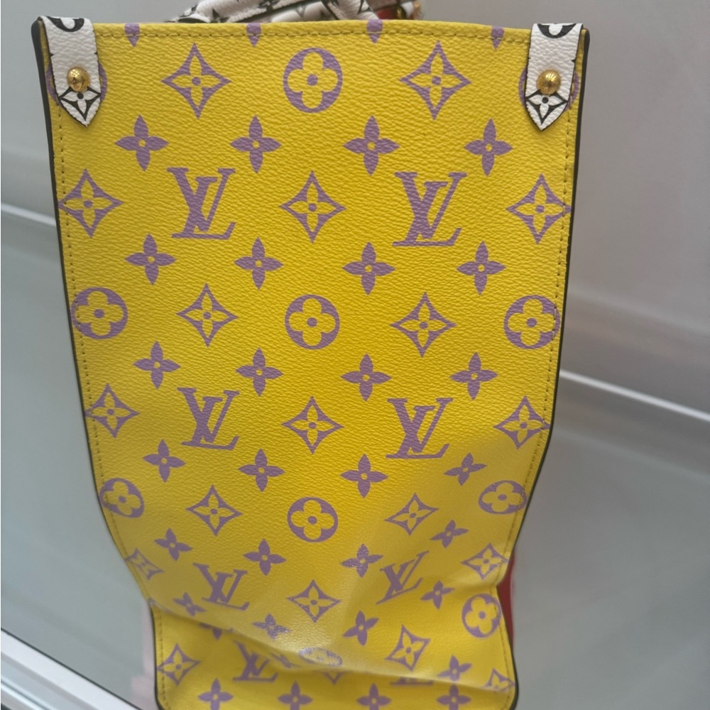 Louis Vuitton Red and Pink Tote Bag - Picture 5 of 5